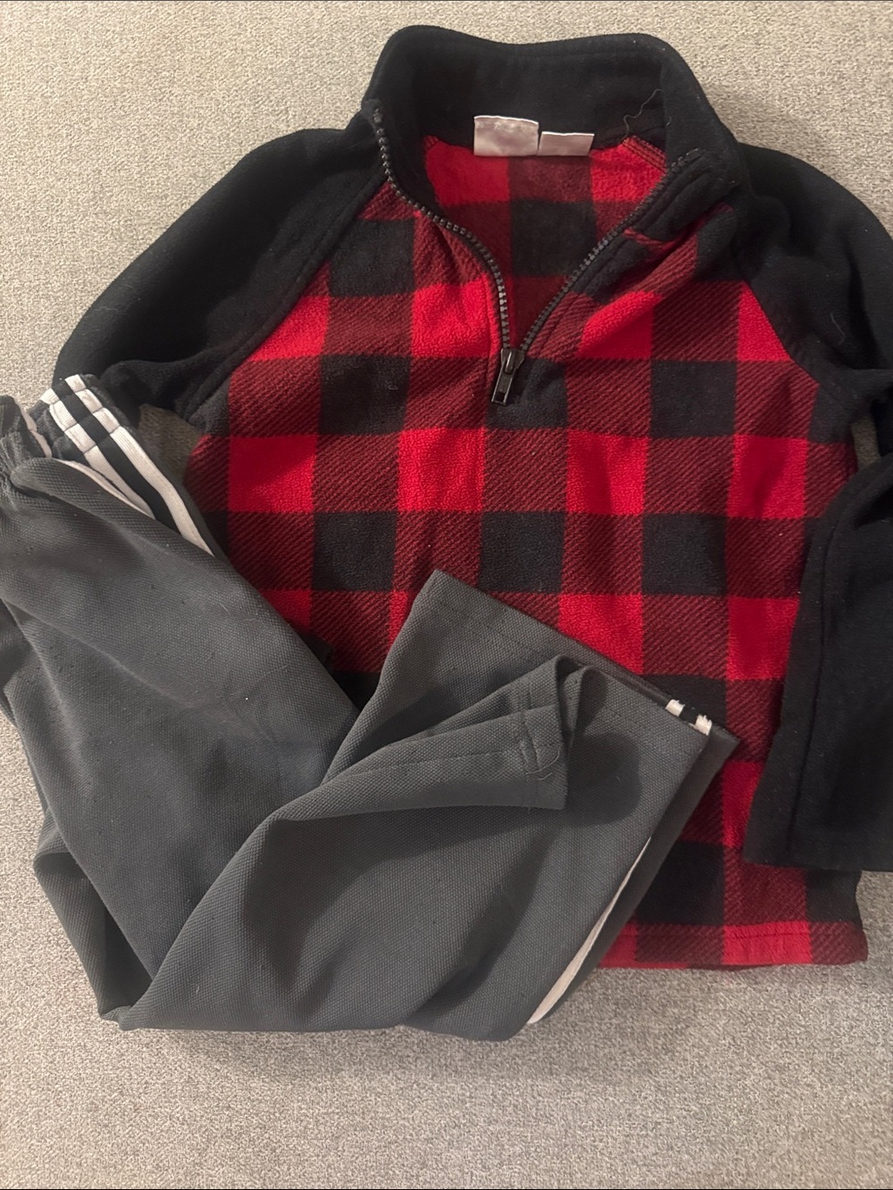 5/$15- 4t set